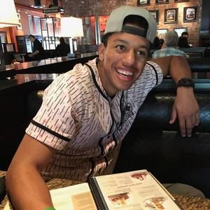 Meet your Posher, Khalil